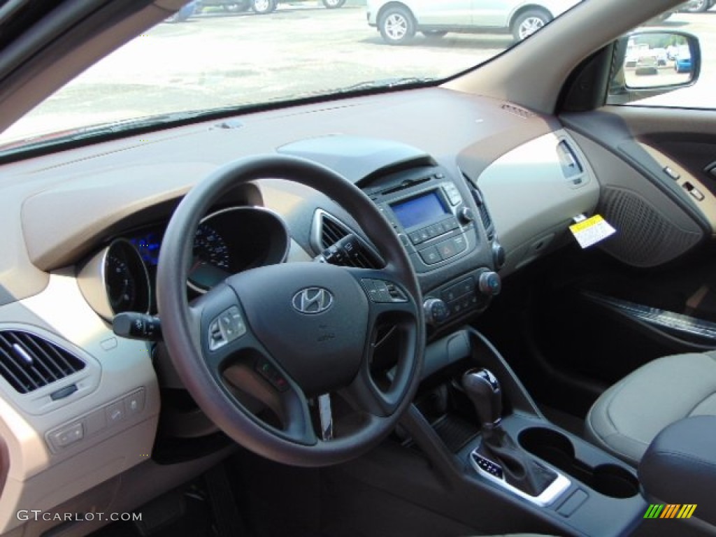 2015 Hyundai Tucson GLS Beige Dashboard Photo #96133909