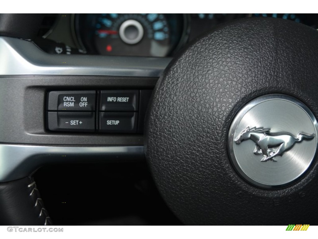 2014 Mustang V6 Coupe - Oxford White / Charcoal Black photo #14