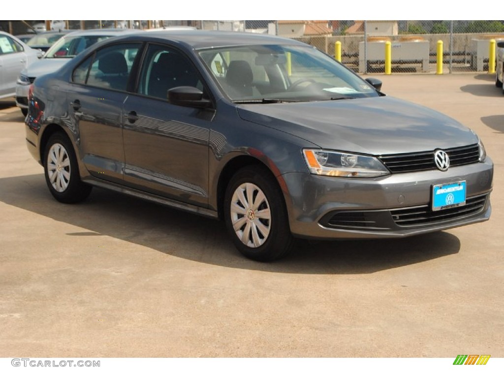 Platinum Gray Metallic Volkswagen Jetta