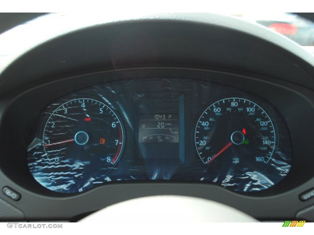 2014 Jetta S Sedan - Platinum Gray Metallic / Titan Black photo #21