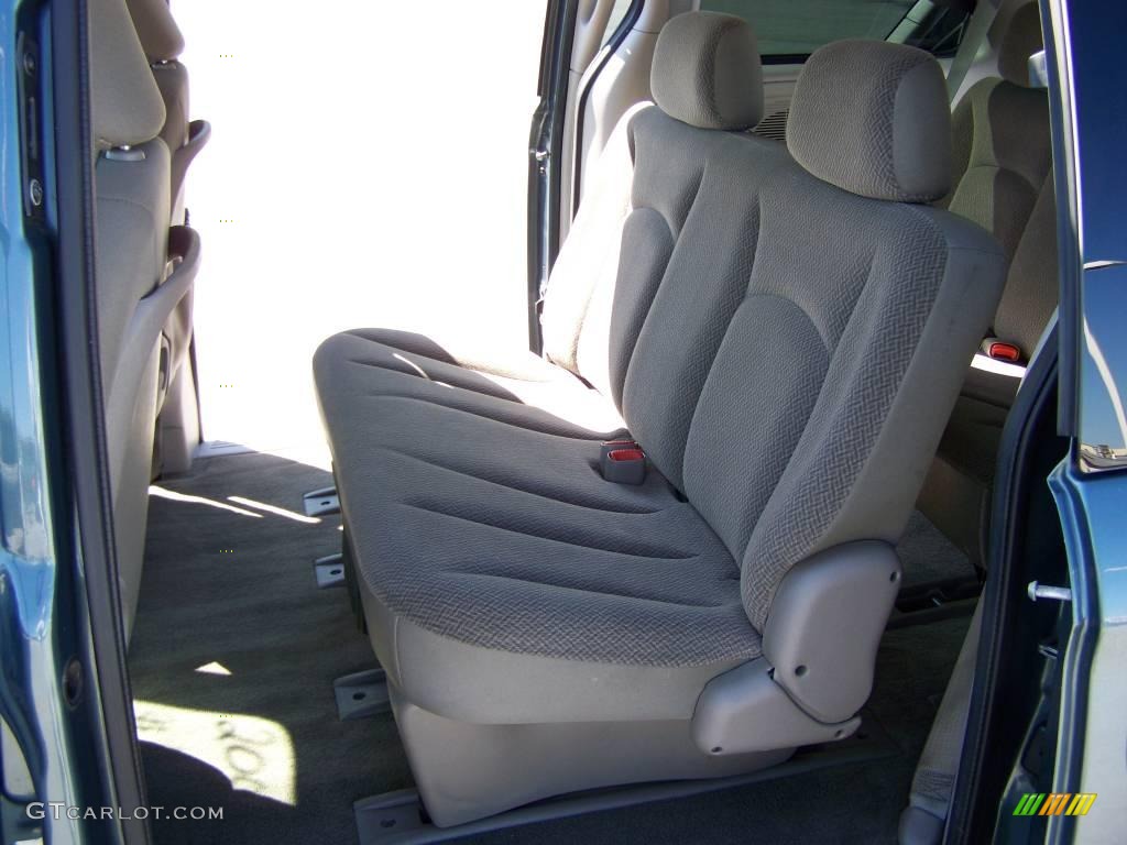2007 Town & Country  - Magnesium Pearl / Dark Khaki/Light Graystone photo #9
