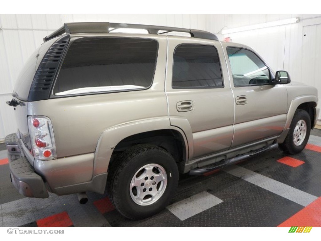 2002 Tahoe Z71 4x4 - Light Pewter Metallic / Tan/Neutral photo #15