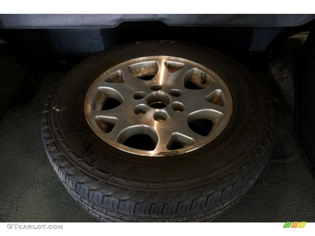 2002 Tahoe Z71 4x4 - Light Pewter Metallic / Tan/Neutral photo #28
