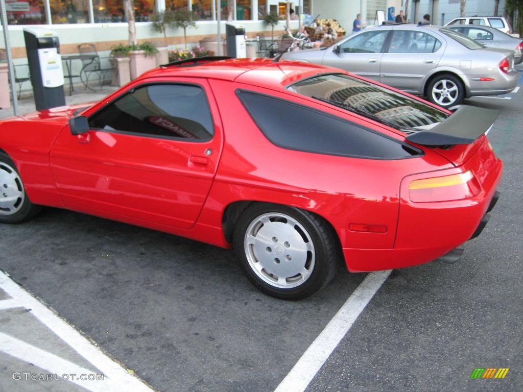 1990 928 S4 - Guards Red / Black photo #3