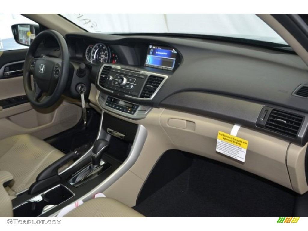 2014 Accord LX Sedan - Crystal Black Pearl / Ivory photo #22