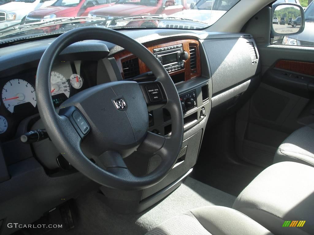 2006 Ram 1500 SLT Quad Cab 4x4 - Mineral Gray Metallic / Medium Slate Gray photo #7