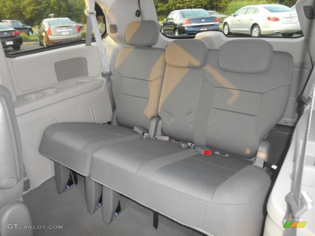 2010 Grand Caravan SE - Deep Water Blue Pearl Coat / Dark Slate Gray/Light Shale photo #17