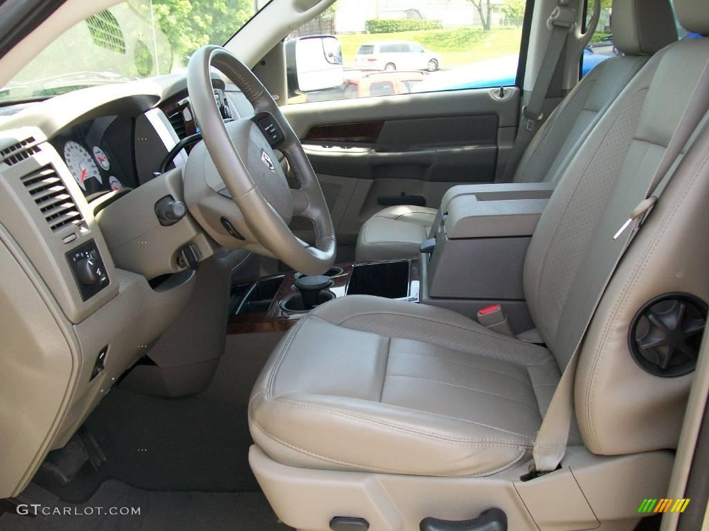 2008 Ram 1500 Laramie Quad Cab 4x4 - Light Khaki Metallic / Khaki photo #11