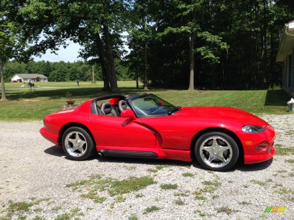 Viper Red 1994 Dodge Viper RT-10 Exterior Photo #96161672