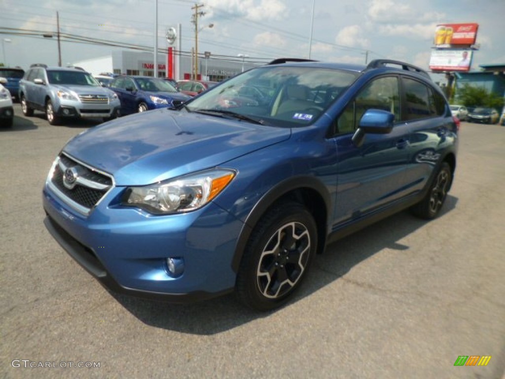 2014 XV Crosstrek 2.0i Limited - Quartz Blue Pearl / Ivory photo #3
