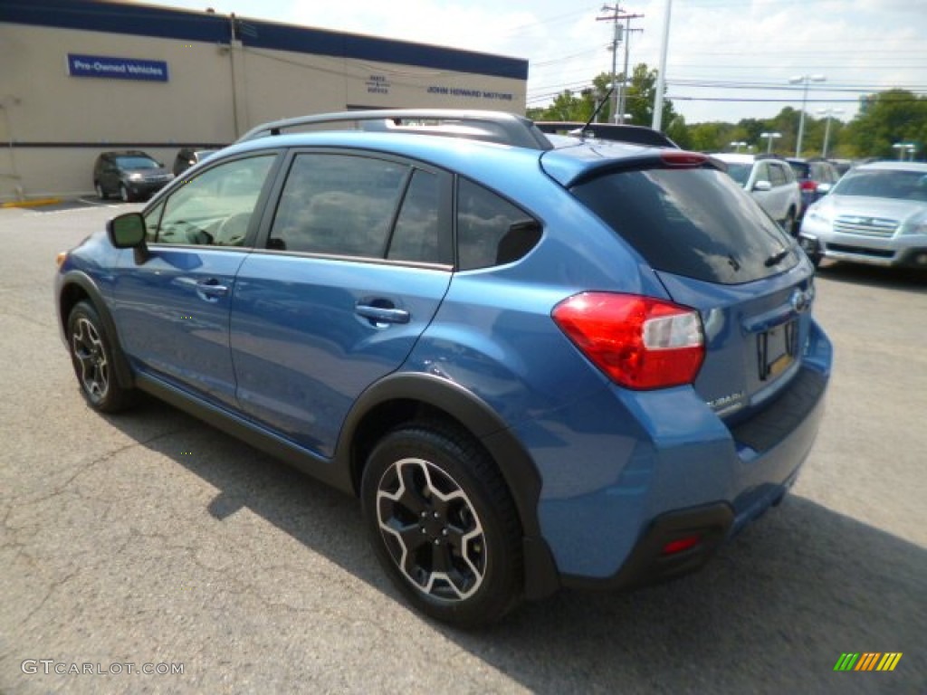 2014 XV Crosstrek 2.0i Limited - Quartz Blue Pearl / Ivory photo #5