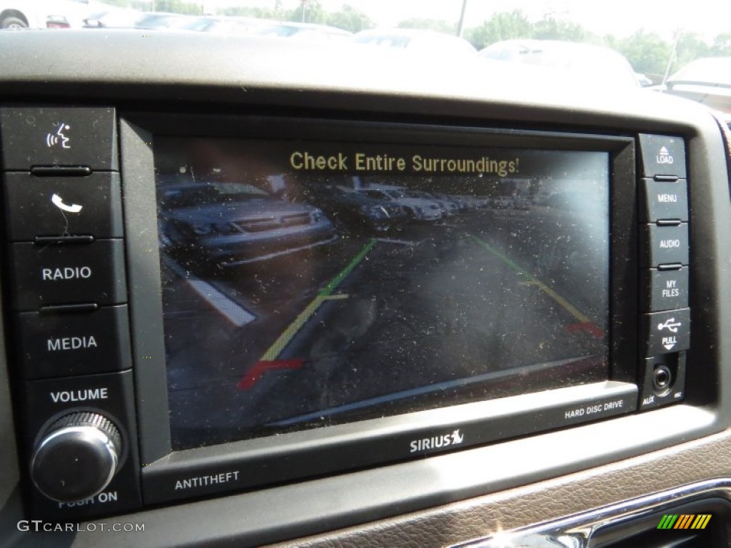 2014 Town & Country Touring - Deep Cherry Red Crystal Pearl / Dark Frost Beige/Medium Frost Beige photo #25