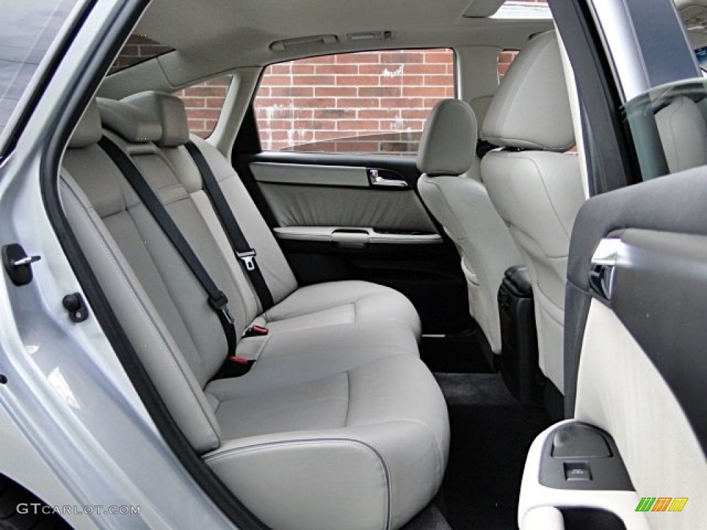 2007 M 35 Sport Sedan - Liquid Platinum Metallic / Stone photo #25