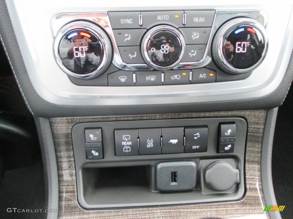 2015 GMC Acadia SLT Controls Photo #96171422