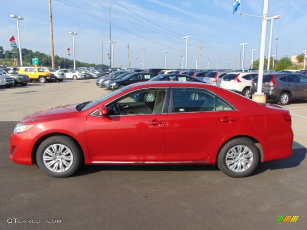 Barcelona Red Metallic 2013 Toyota Camry LE Exterior Photo #96172175