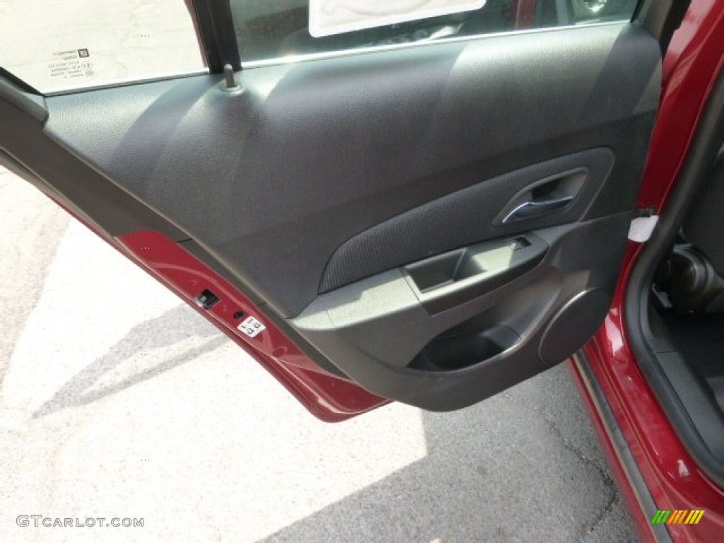 2014 Cruze LT - Crystal Red Tintcoat / Jet Black/Sport Red photo #13