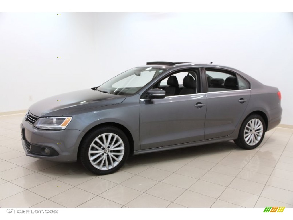 Platinum Gray Metallic 2011 Volkswagen Jetta SEL Sedan Exterior Photo #96187664