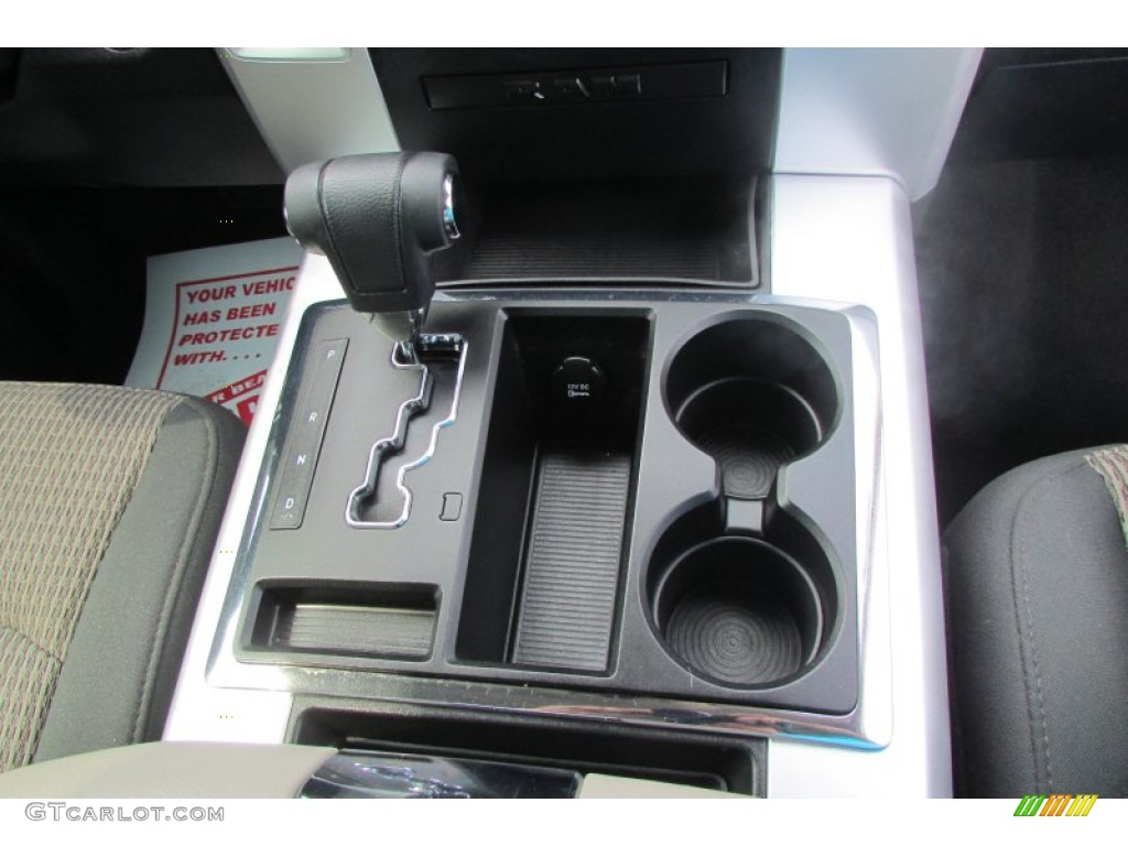 2011 Ram 1500 SLT Quad Cab 4x4 - Flame Red / Dark Slate Gray/Medium Graystone photo #28