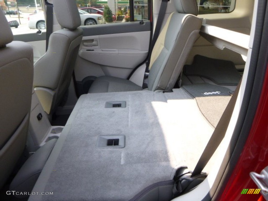 2008 Liberty Sport 4x4 - Red Rock Crystal Pearl / Pastel Slate Gray photo #11