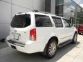 Avalanche White - Pathfinder LE 4x4 Photo No. 4