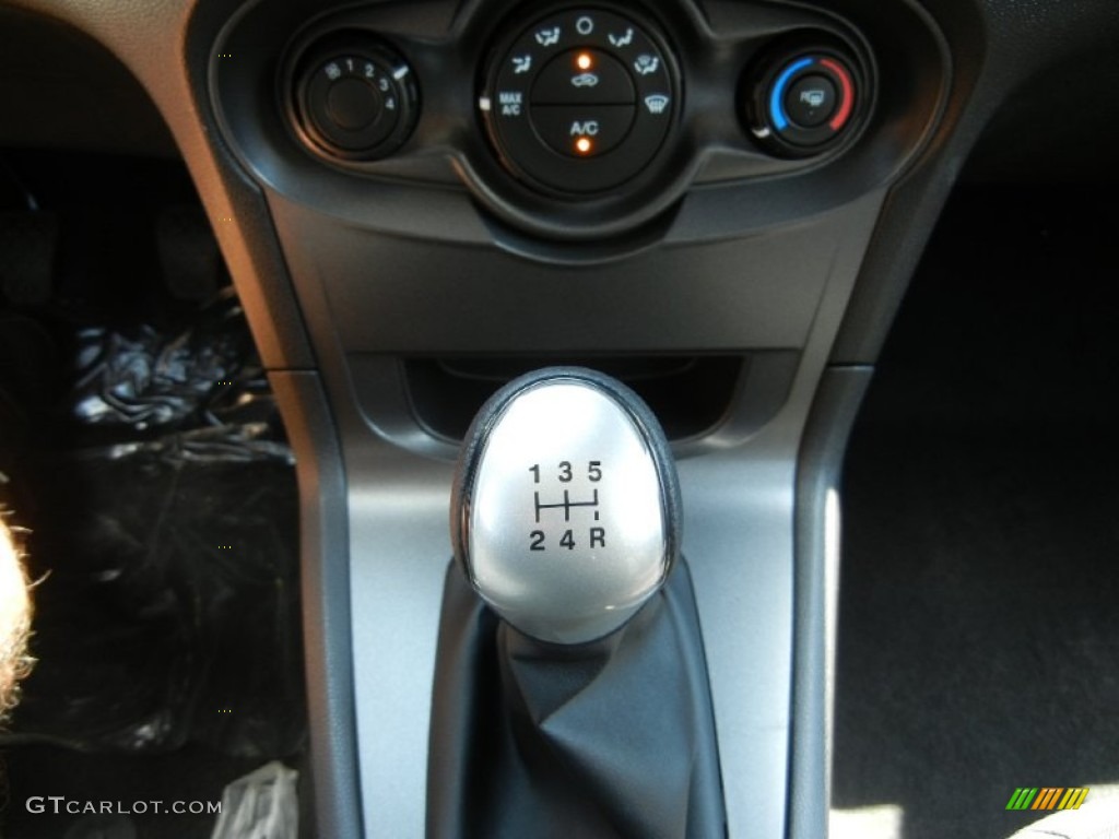 2015 Ford Fiesta S Sedan Transmission Photos