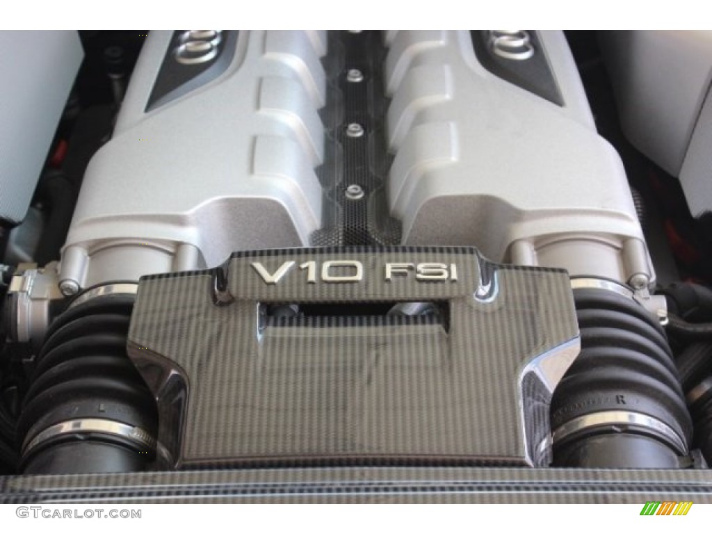 2014 Audi R8 Coupe V10 Marks and Logos Photo #96196310