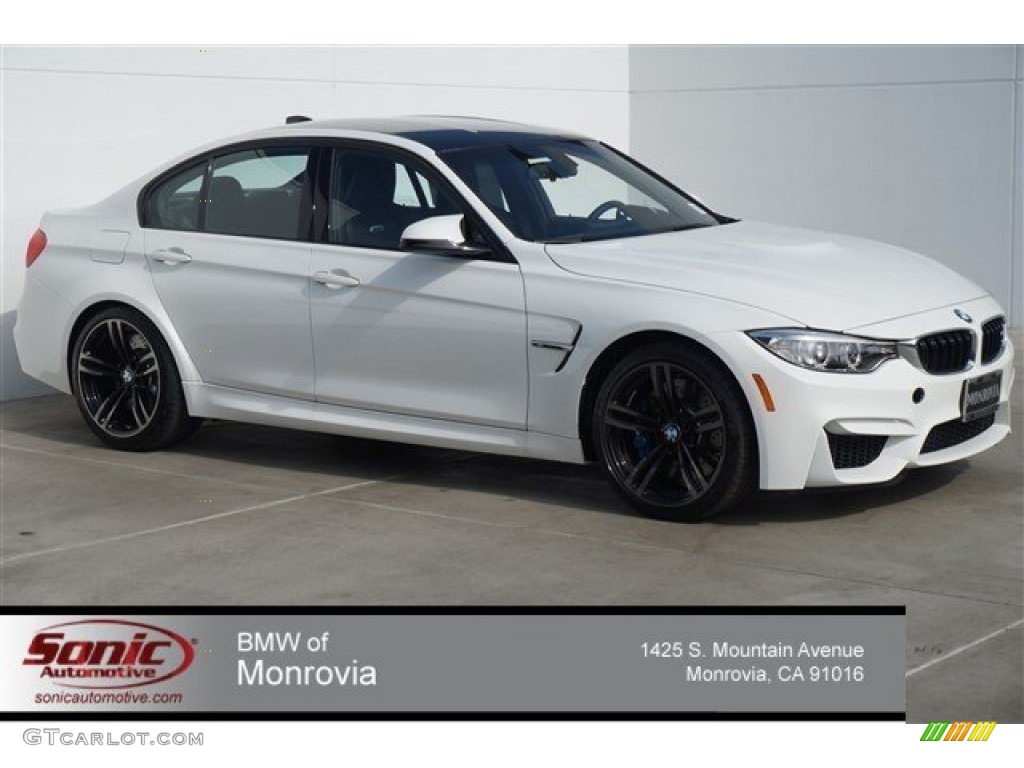 2015 M3 Sedan - Alpine White / Black photo #1