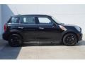 Absolute Black Metallic - Cooper Countryman Photo No. 2