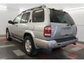 2002 Chrome Silver Metallic Nissan Pathfinder SE 4x4  photo #18