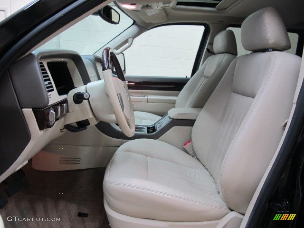 2004 Aviator Luxury AWD - Black / Light Parchment photo #16