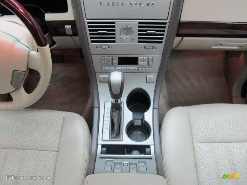 2004 Aviator Luxury AWD - Black / Light Parchment photo #29