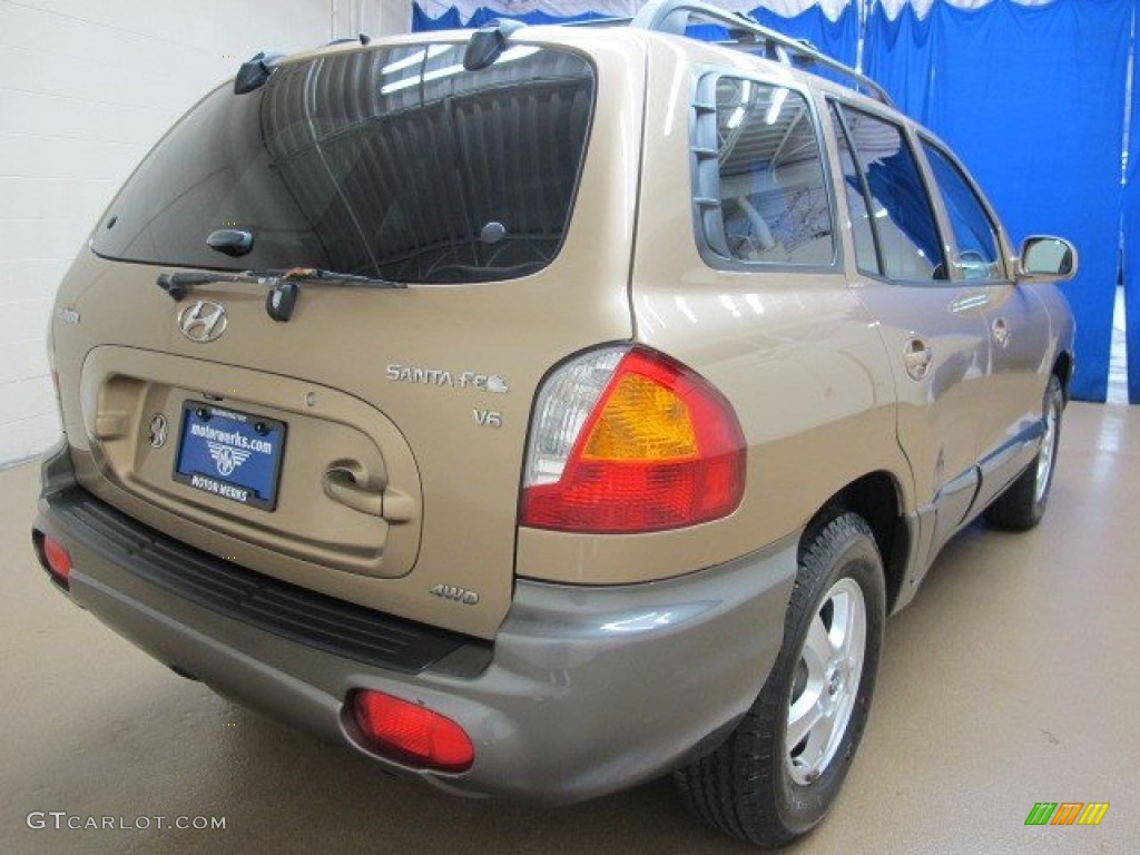 2004 Santa Fe GLS 4WD - Sandstone / Beige photo #7