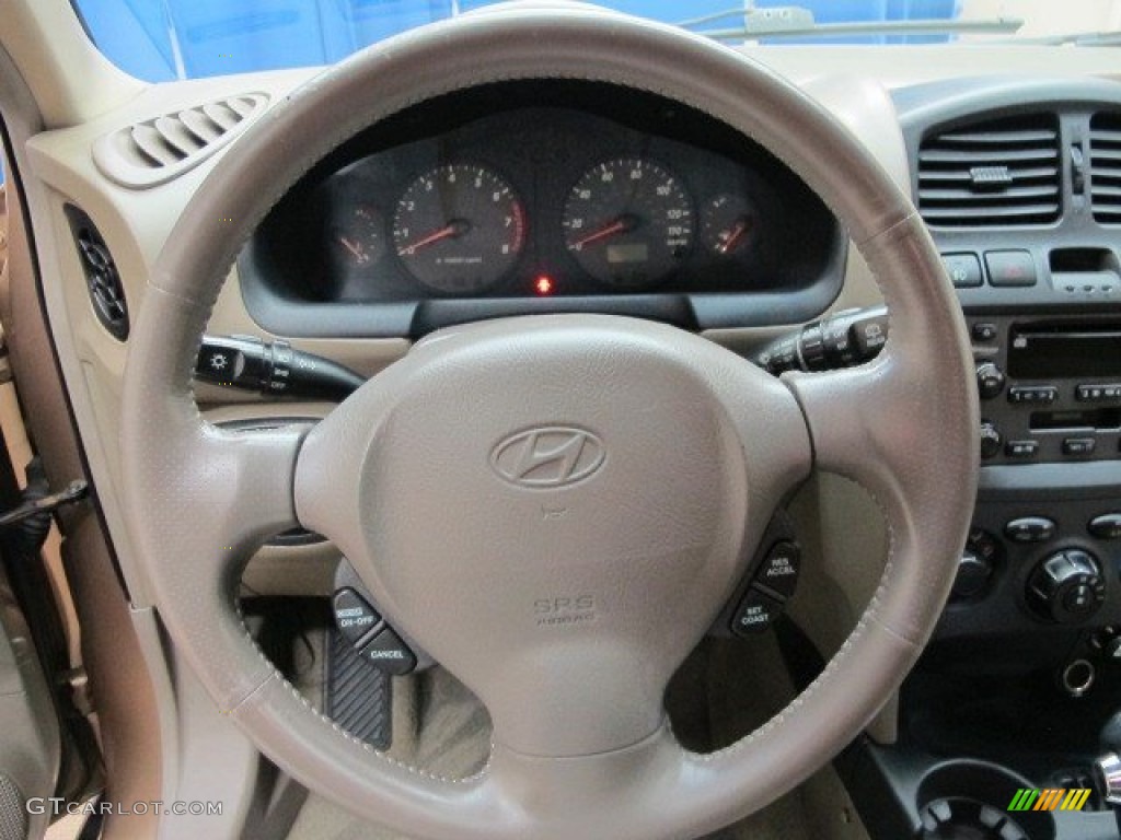 2004 Santa Fe GLS 4WD - Sandstone / Beige photo #33