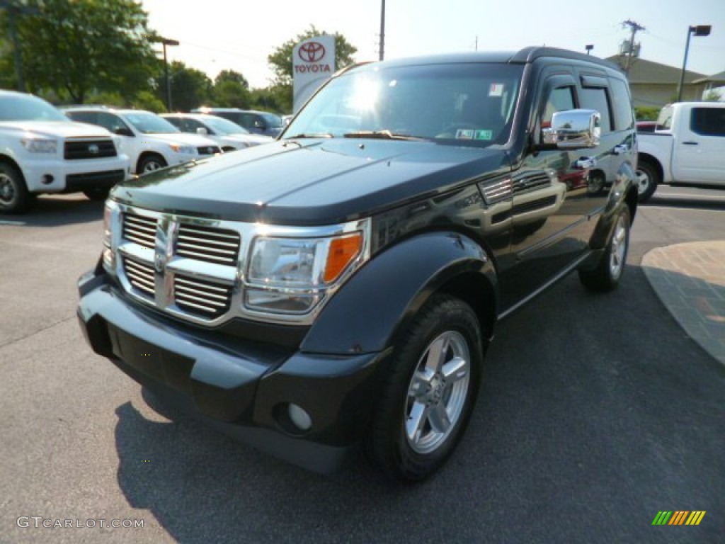 2009 Nitro SLT 4x4 - Brilliant Black Crystal Pearl / Dark Khaki/Medium Khaki photo #3