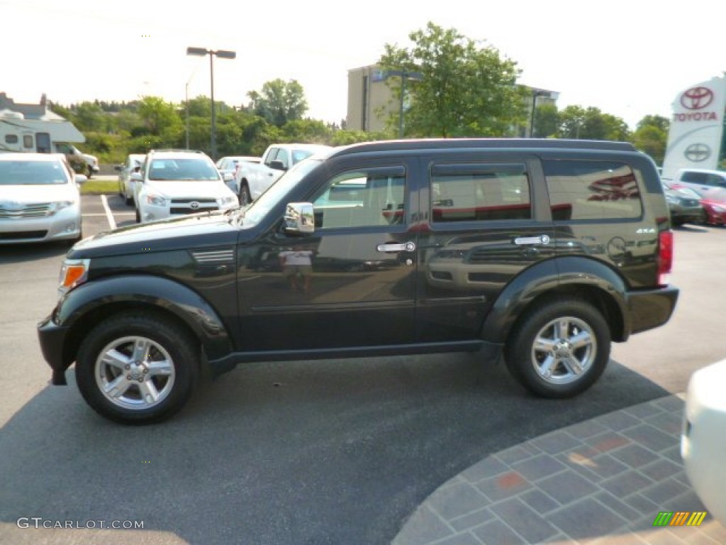 2009 Nitro SLT 4x4 - Brilliant Black Crystal Pearl / Dark Khaki/Medium Khaki photo #4