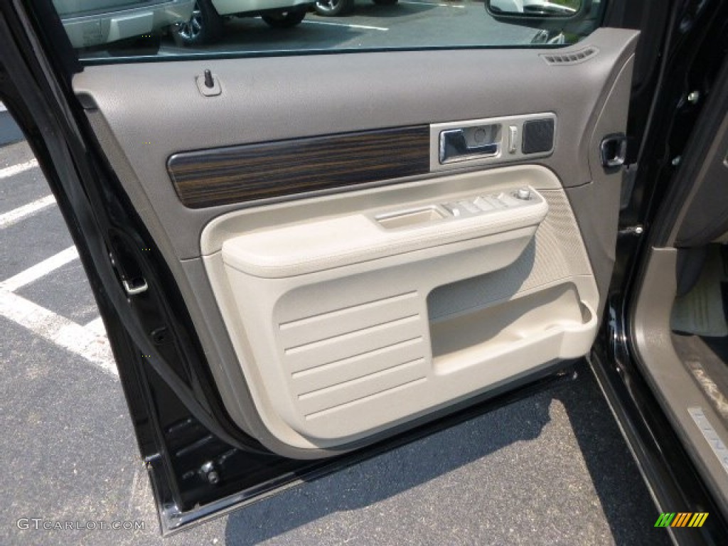 2007 MKX AWD - Black / Medium Camel photo #11