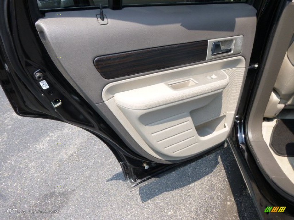 2007 MKX AWD - Black / Medium Camel photo #13