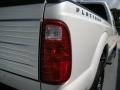 White Platinum - F350 Super Duty Platinum Crew Cab 4x4 Photo No. 19