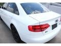 Ibis White - A4 2.0T quattro Sedan Photo No. 6