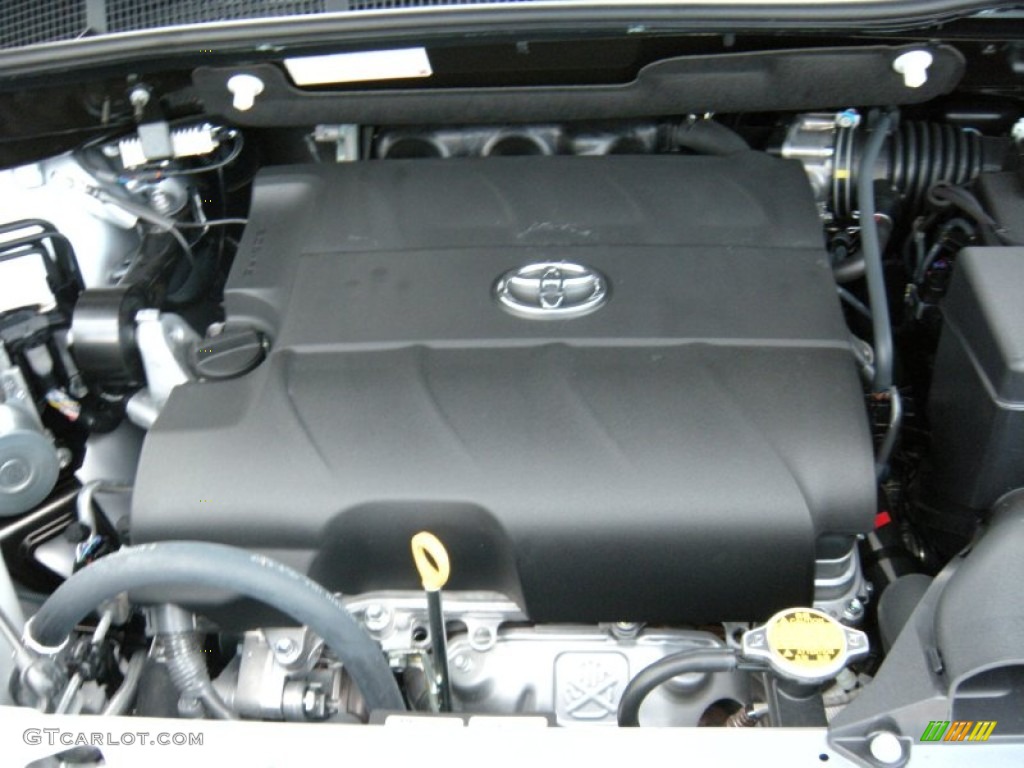 2014 Sienna LE - Silver Sky Metallic / Light Gray photo #16