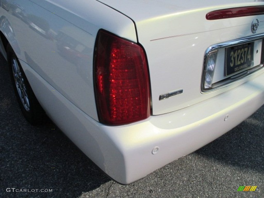 2004 DeVille DHS - White Lightning / Shale photo #31
