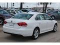 Candy White - Passat 2.5L SE Photo No. 9