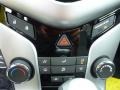 Summit White - Cruze LS Photo No. 19