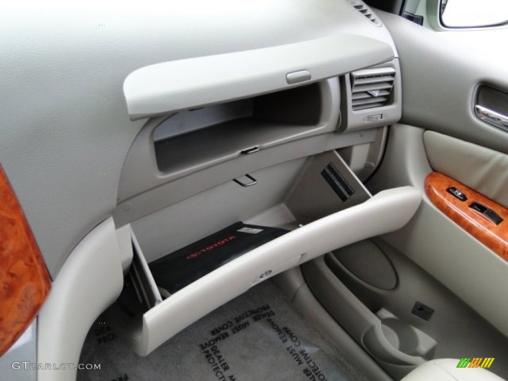 2007 Sienna XLE - Silver Pine Mica / Taupe photo #18