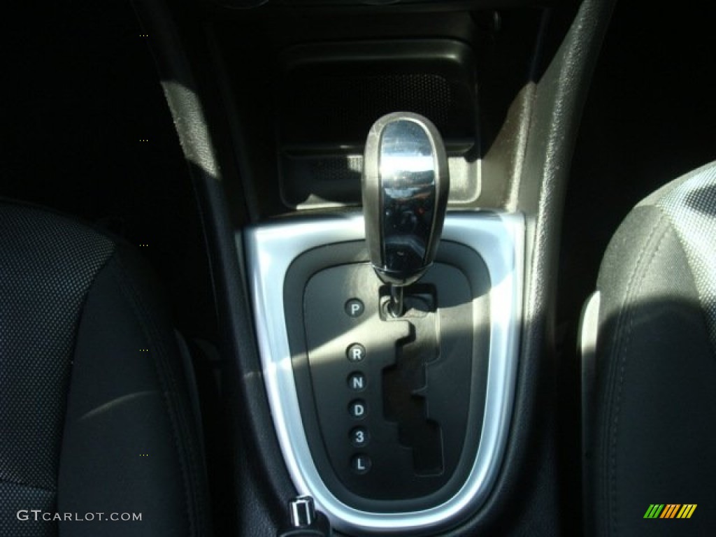 2014 Avenger SE - Bright White / Black photo #22