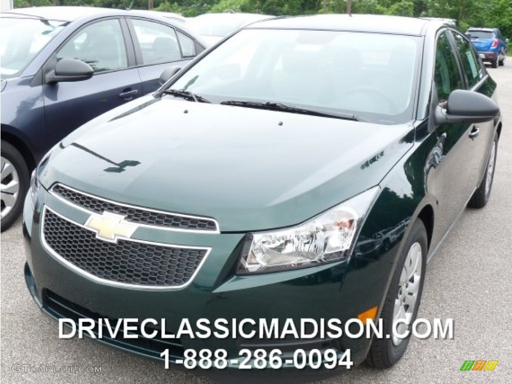 2014 Cruze LS - Rainforest Green Metallic / Jet Black/Medium Titanium photo #1