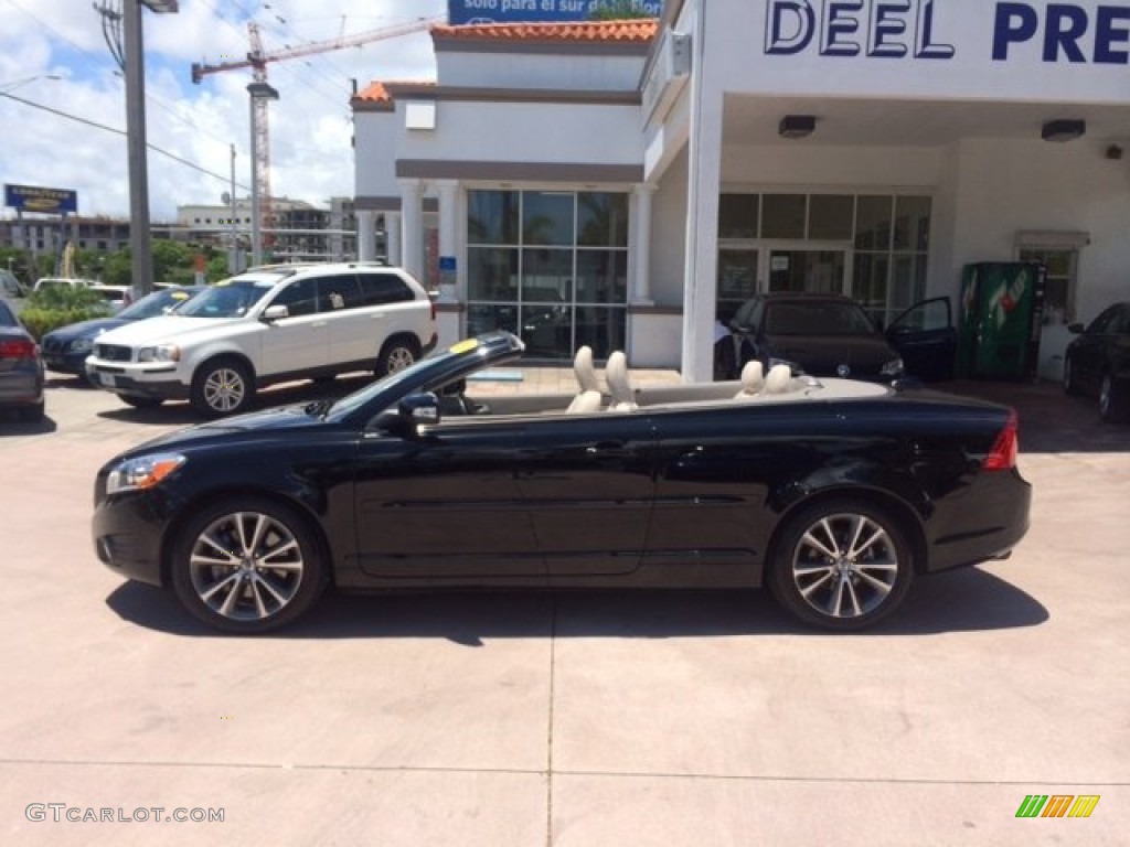 2011 C70 T5 - Black / Soverign Hide Calcite Leather/Umbra Brown photo #2