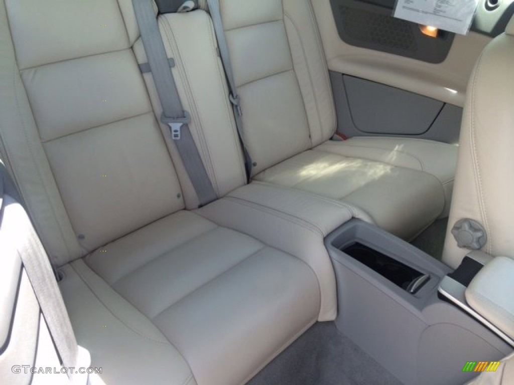 2011 C70 T5 - Black / Soverign Hide Calcite Leather/Umbra Brown photo #11