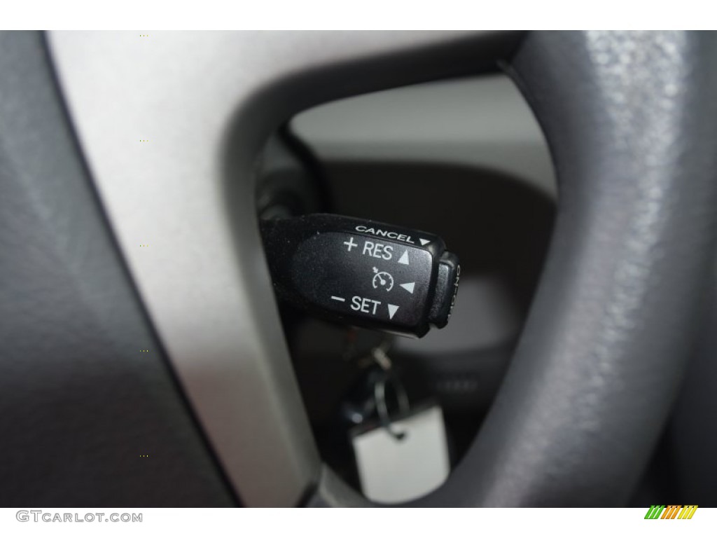 2010 Camry LE - Super White / Ash Gray photo #24