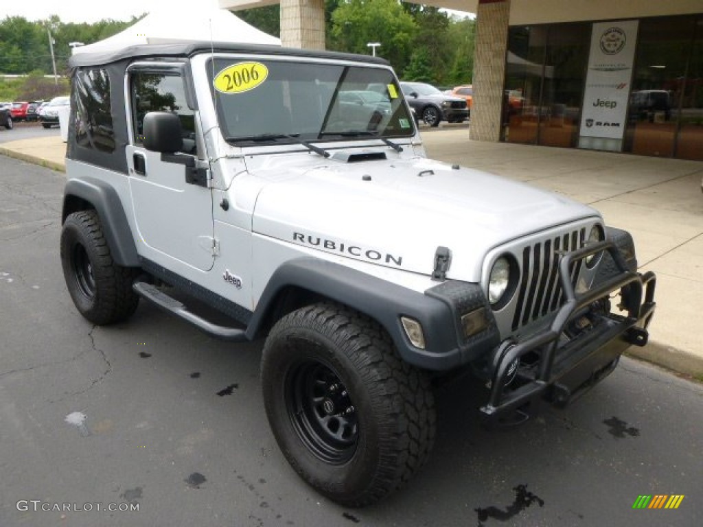 2006 Wrangler Rubicon 4x4 - Stone White / Dark Slate Gray photo #2